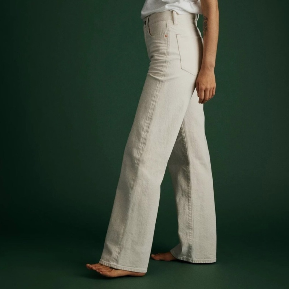 American Eagle Outfitters The Stovepipe Selvedge Cream Wide Leg Jeans